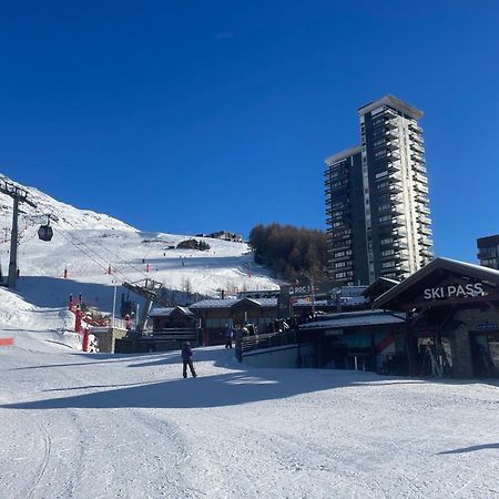 Studio Renove Avec Acces Direct Aux Pistes Et La Croisette, Au Coeur Des Menuires Daire Saint-Martin-de-Belleville Dış mekan fotoğraf