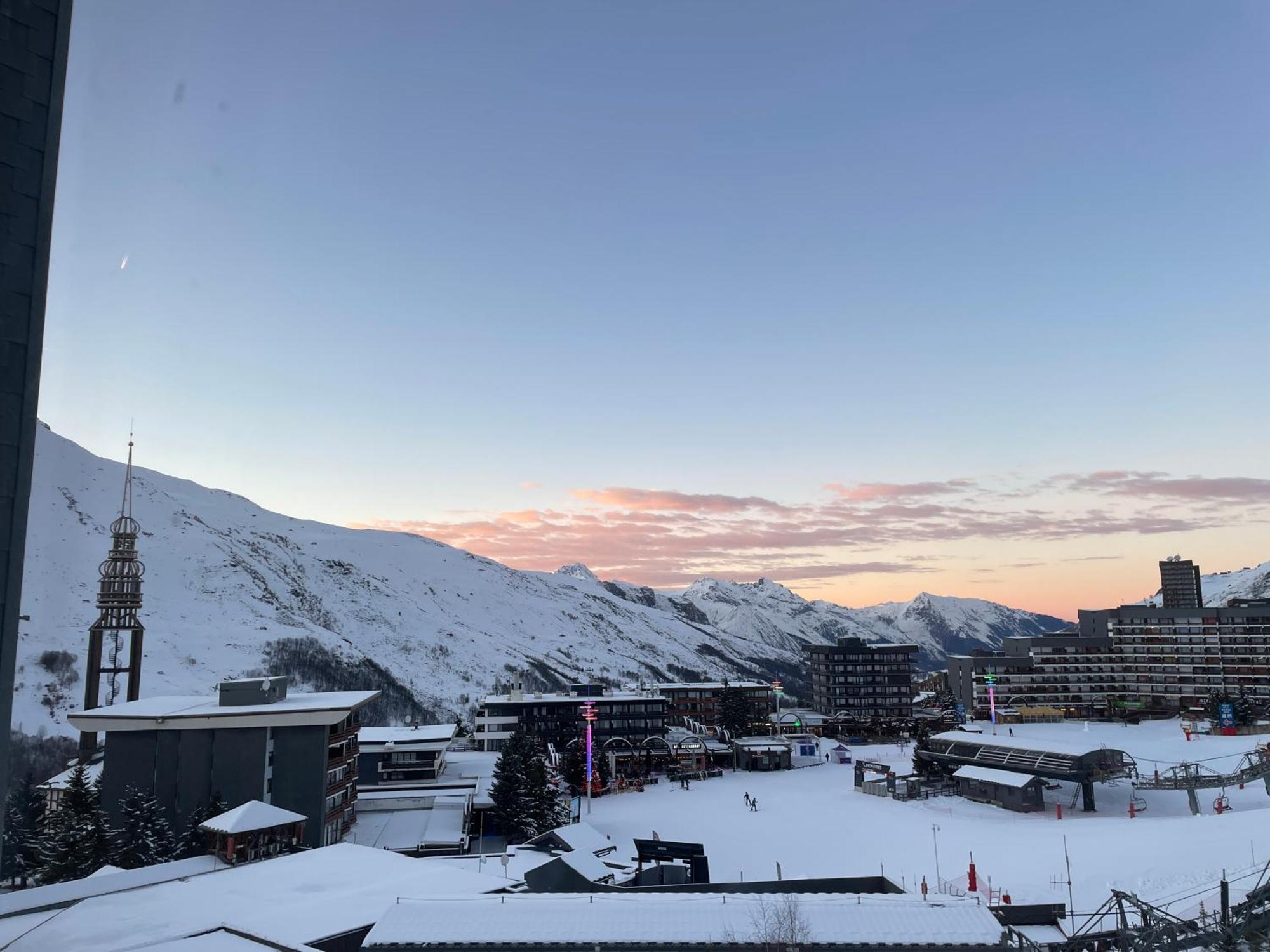 Studio Renove Avec Acces Direct Aux Pistes Et La Croisette, Au Coeur Des Menuires Daire Saint-Martin-de-Belleville Dış mekan fotoğraf